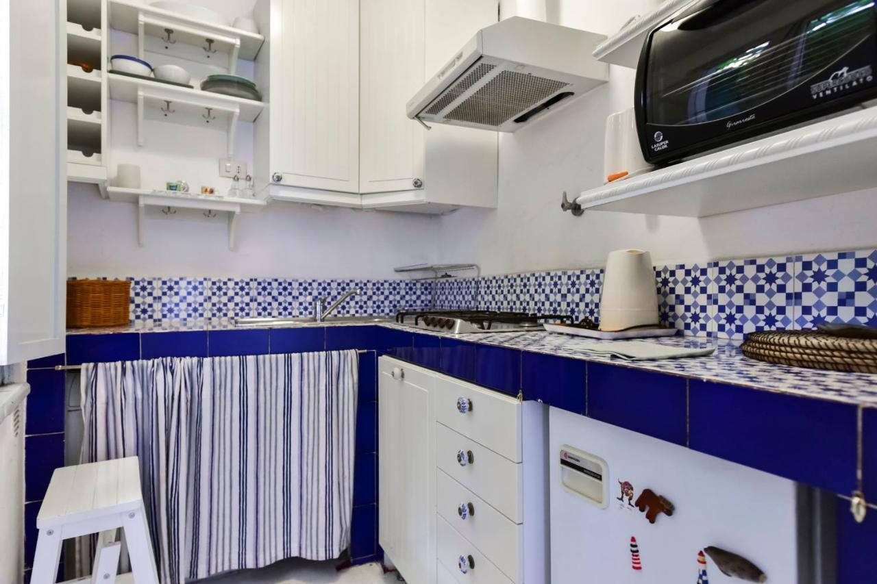 Monti Secret Garden Apartment Рим Екстериор снимка